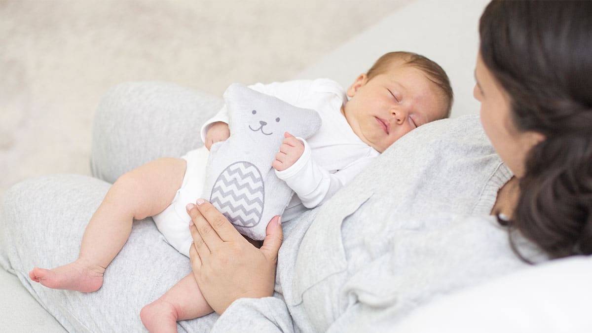 5 tips that really work to relieve baby colic naturally